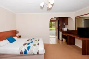 River Country Inn - Room