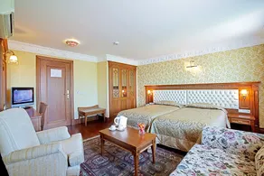 Hotel Sumengen - Room