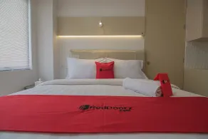 RedDoorz Apartment @ Sentul Tower - Room