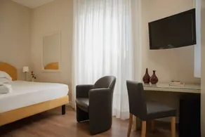 National Hotel - Chambre