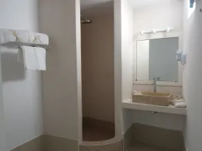 Dream Island Hotel - Bad