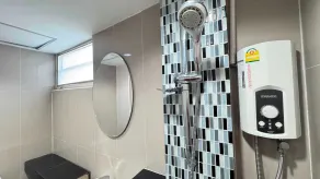 Collection O Mahidol Road - Bathroom