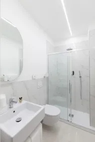 Cuneo Hotel - Room