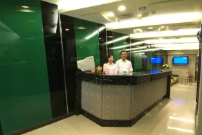 Tong Bing Express - Hall