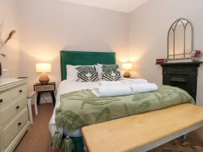Familienfreundliches Landhaus mit Garten | Hunde erlaubt - Zimmer