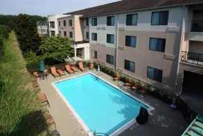 Courtyard Danville - Piscine