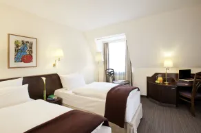 elaya hotel Klösterle Noerdlingen, Trademark by Wyndham - Room
