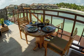 Palafitos Overwater Bungalows, All & More Inclusive - Adults Only - Vue de la chambre