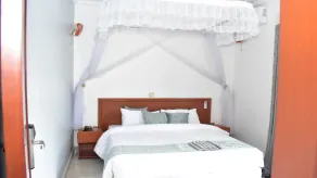 Lebanon Hotel - Room