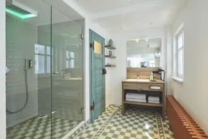 Bachofer - Bathroom