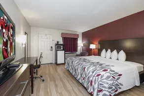 Red Roof Inn & Suites Rome - Chambre