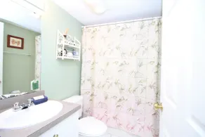 Turn of River Condo - Salle de bain