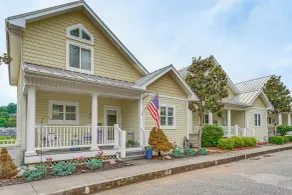 Spacious Lake Norris Getaway w/ Resort Perks! - Interni