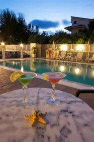 Hotel Mocambo piscina, spiaggia e biciclette - Piscine