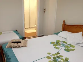 Comfortable Family room with Tv, Free Fast Wifi, Sleeps 3 - Rum