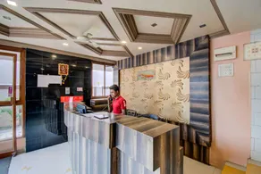 OYO 24838 Hotel Neelam - Rezeption