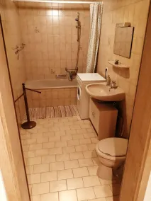 Katya - Baño