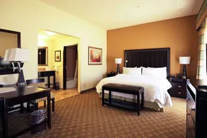 Hampton Inn & Suites McAlester - Room