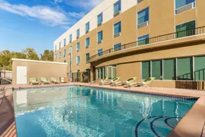 Holiday Inn Express & Suites Oakhurst-Yosemite Park Area by IHG - Piscine