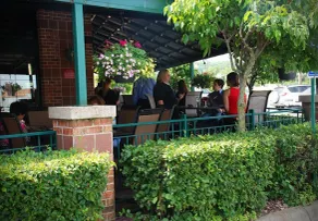The Plaza Hotel & Suites Winona - Restaurant