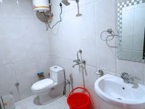 Life Resorts - Bathroom
