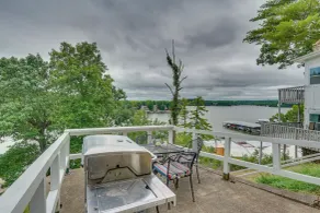 Lakefront Condo, Close to Bagnell Dam Strip - Innvendig