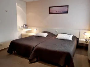 Hôtel Arcombelle Montigny-le-Roi - Chambre