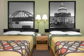 Super 8 by Wyndham Clarksville AR - Rom