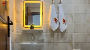 pyramids tower view inn - Bathroom
