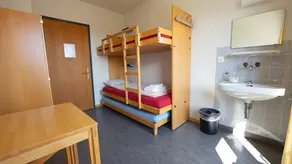 Locarno Youth Hostel - Chambre