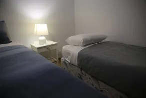 Convenient Glenroy Accommodation Ideal for Airport Travellers - Zimmer
