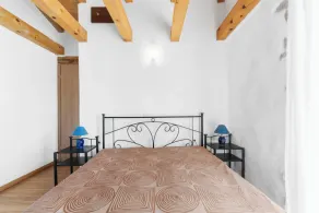 Holiday House with Pool Villa Ladybug - Quarto
