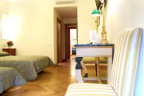 Domus Cavour Guest house - Quarto