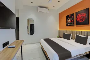 HOTEL LEE PLATINUM - Zimmer