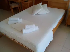 ART STUDIO APARTMENTS - Chambre