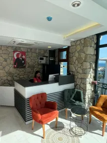 AKVARYUM BUTİK OTEL - Recepción