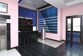OYO 4754 Hotel Center Point - Reception