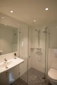 Sandnessjøen Overnatting - Badezimmer