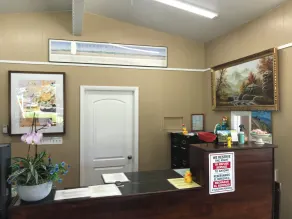 Lamplighter Motel - Reception