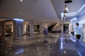 King Saron Hotel Resort - Réception