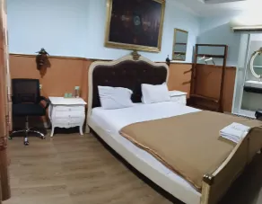 Grand Batik Inn - Room