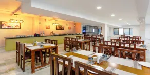 Nextel Inn, Calicut - Restaurant