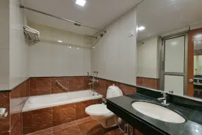 Hotel Admire inn NFC By ASPL - Baño
