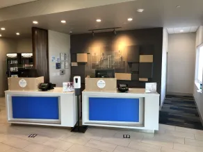 Holiday Inn Express & Suites - Madison West - Middleton by IHG - Réception