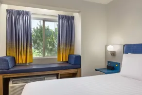 Microtel Inn & Suites by Wyndham Salt Lake City Airport - Værelse