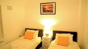 A Modern, Comfy Newly Remodeled 2bd House - Chambre
