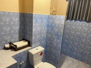 KumJawJomKaew - Bathroom