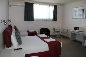 Hume Villa Motor Inn UNDER NEW MANAGEMENT - Room