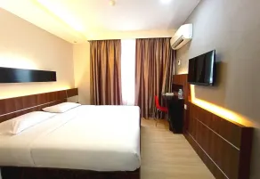 Hotel O Hi Inn - Chambre