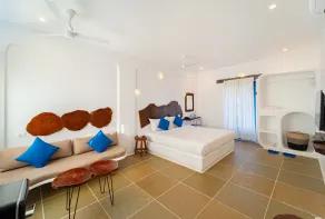 Conch Resort Luxury Private Pool Suites - Room
